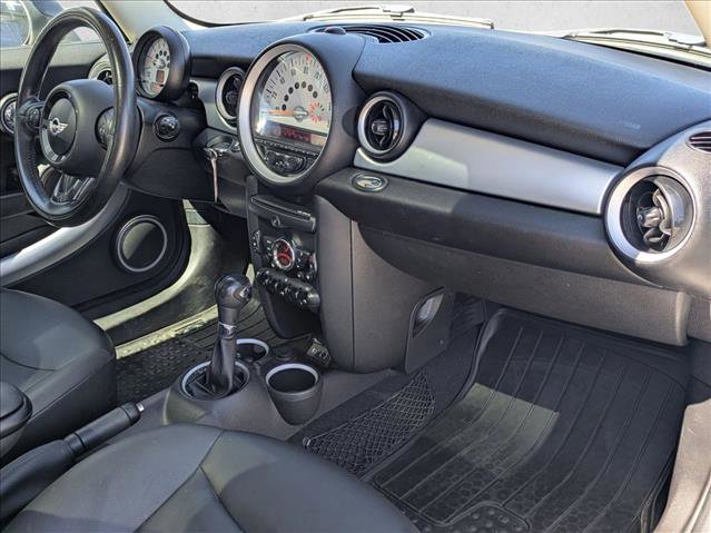 Used 2013 MINI Cooper Hardtop image 21