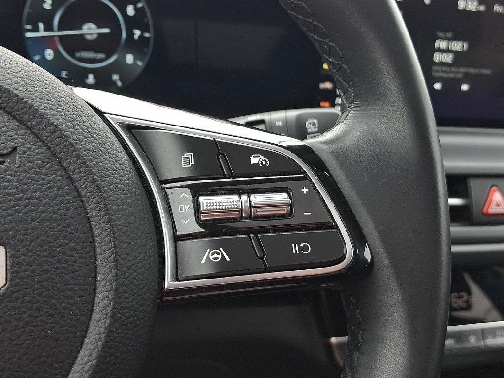 Used 2024 Kia Seltos EX AWD/4WD image 24