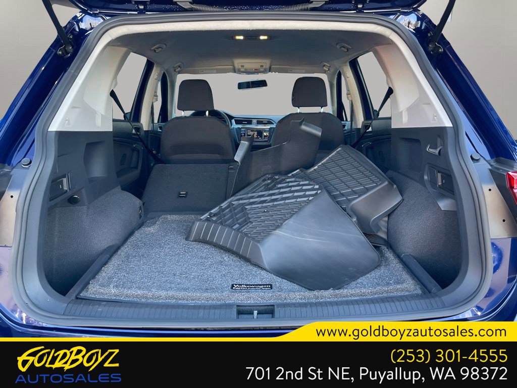 Used 2021 Volkswagen Tiguan S image 37