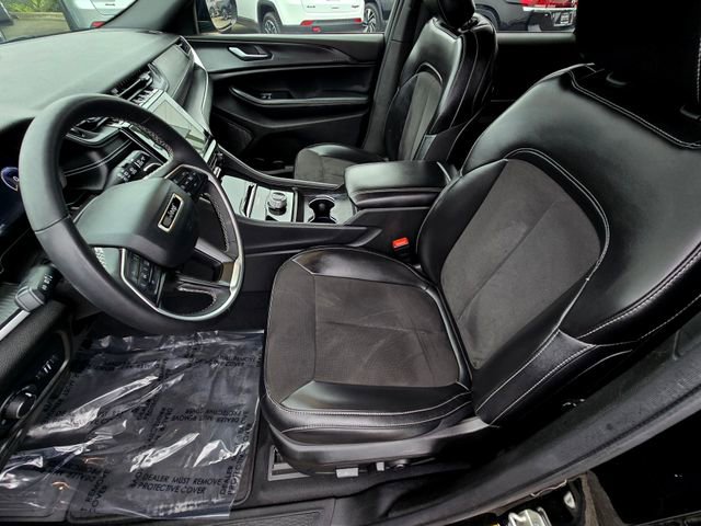 Certified 2023 Jeep Grand Cherokee L Laredo image 21