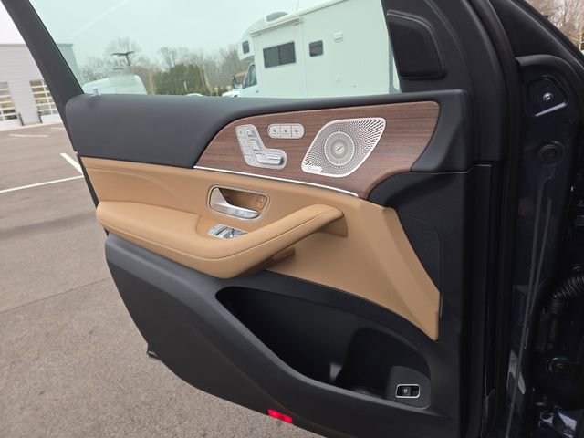 New 2026 Mercedes-Benz GLS 450 4MATIC image 22