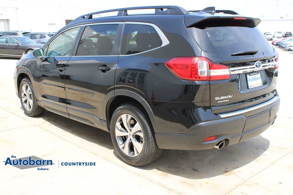 Used 2021 Subaru Ascent Premium w/ Convenience Package AWD/4WD image 4