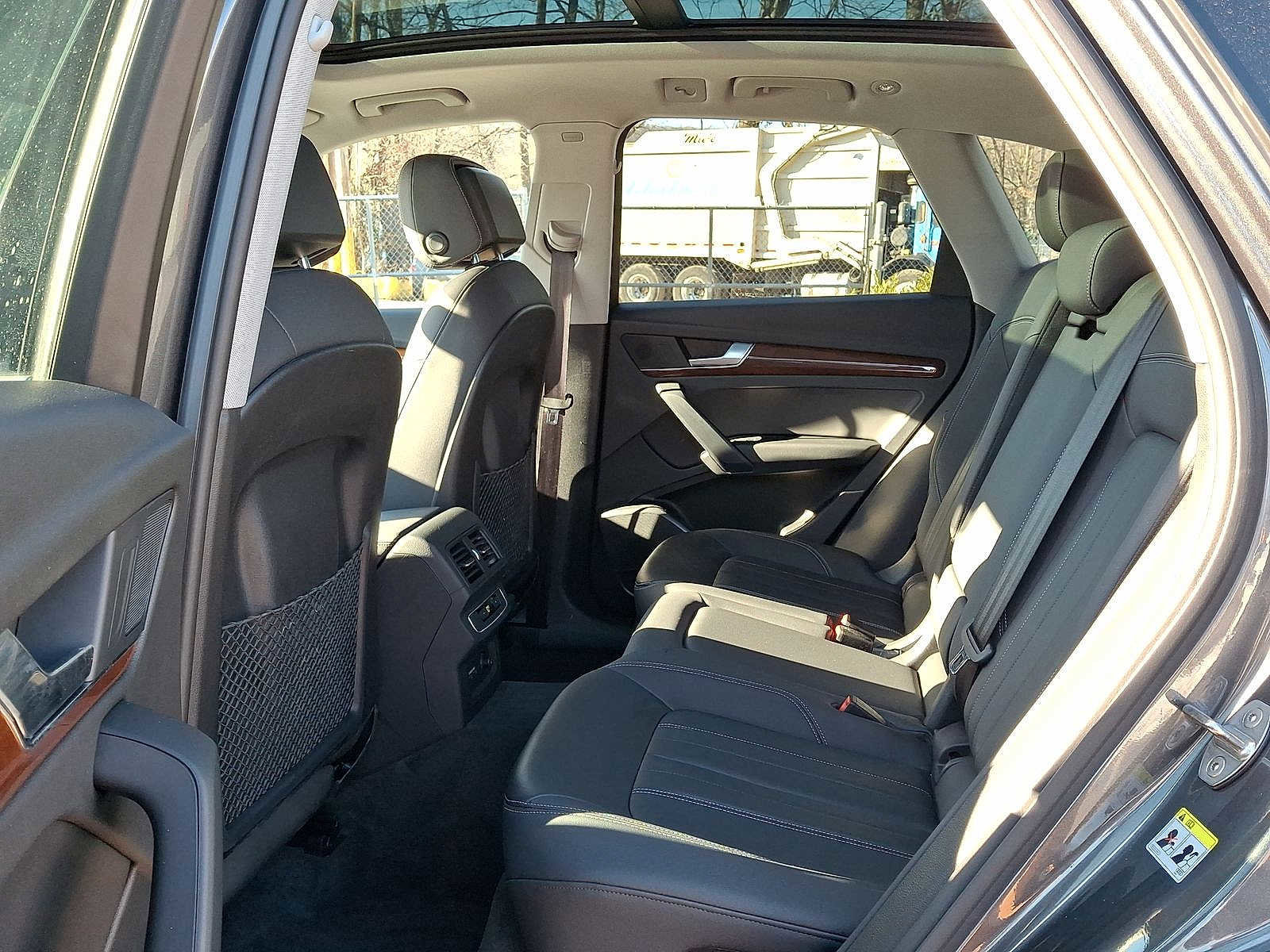 Certified 2023 Audi Q5 2.0T Premium w/ Convenience Package image 20