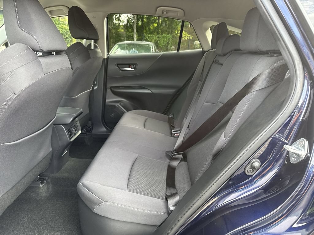 Used 2023 Toyota Venza LE AWD/4WD image 24