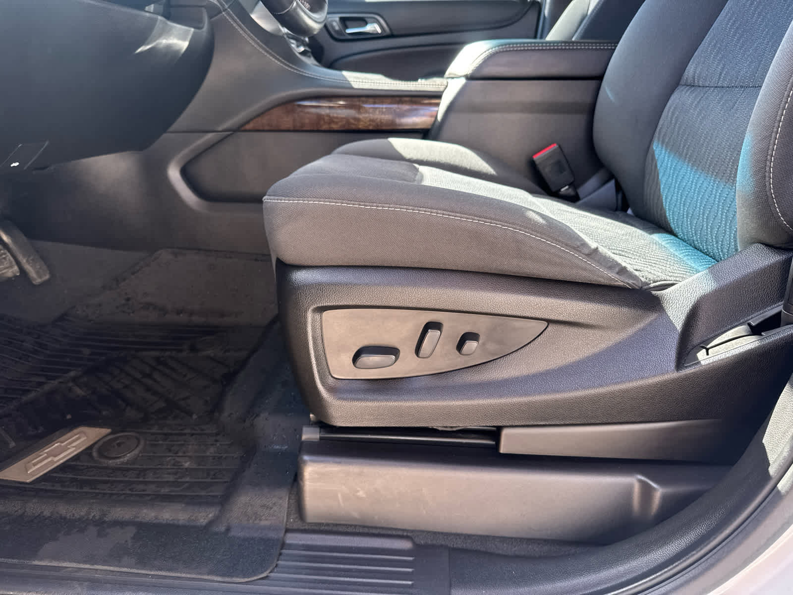 Used 2019 Chevrolet Tahoe LS w/ Max Trailering Package image 12