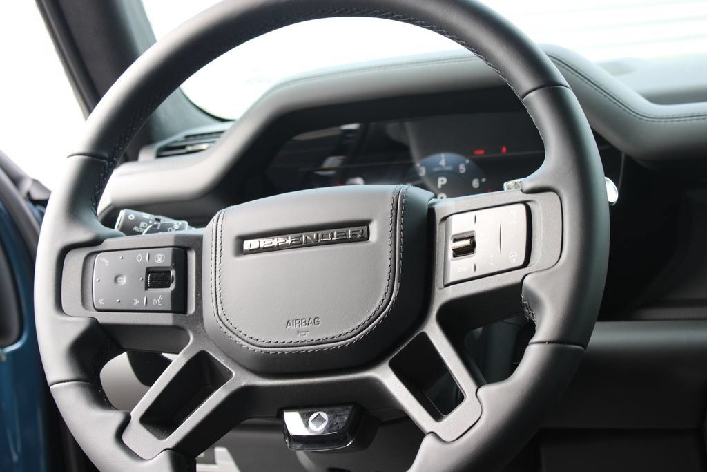 New 2026 Land Rover Defender 110 OCTA AWD/4WD image 20