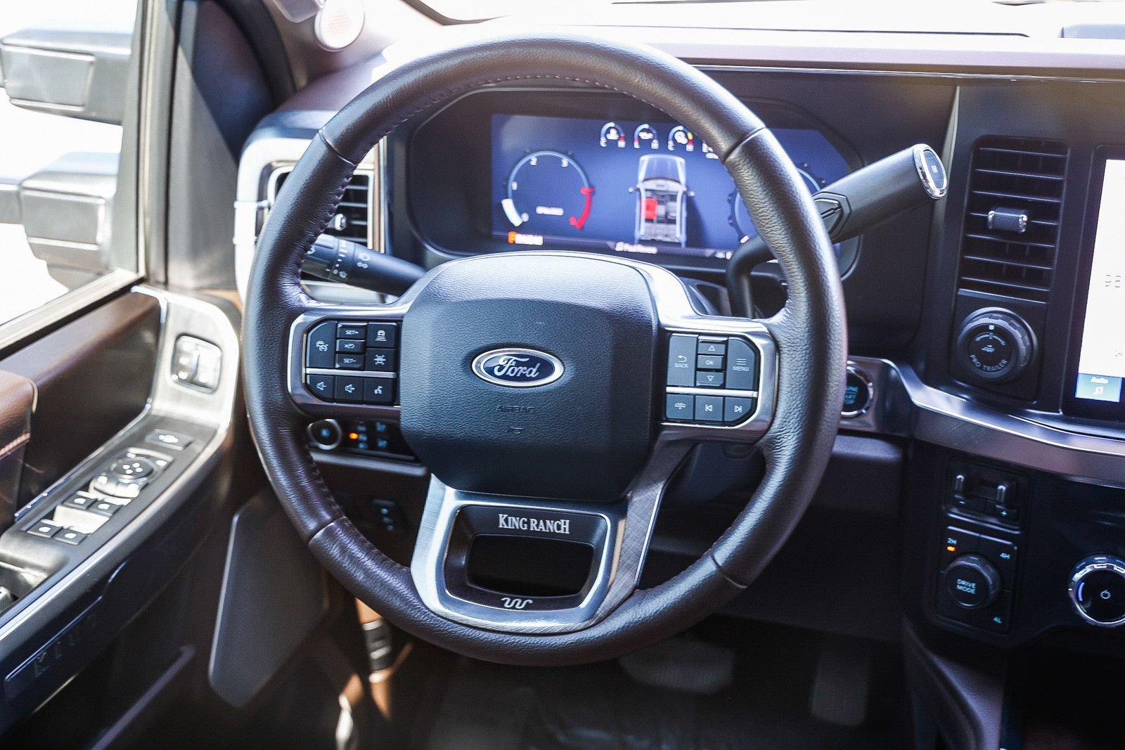 Used 2024 Ford F450 King Ranch w/ FX4 Off-Road Package AWD/4WD image 13