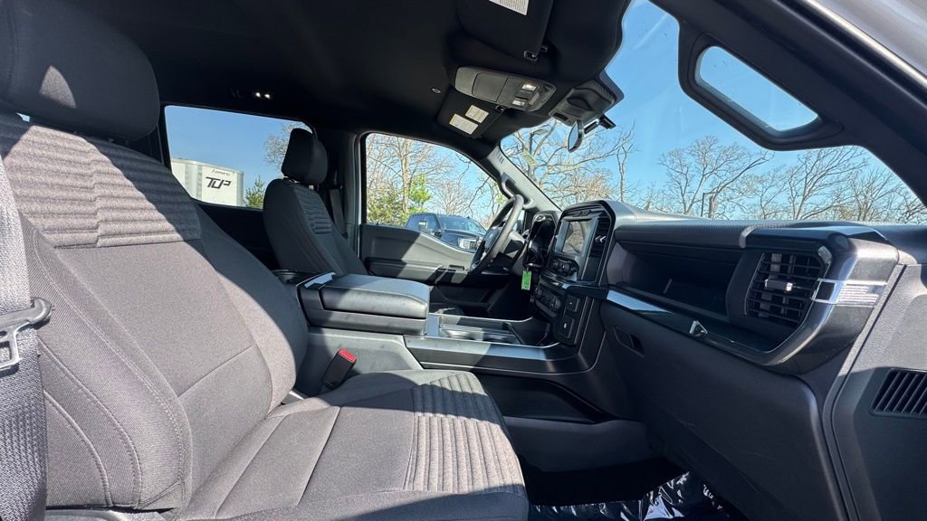 Used 2022 Ford F150 XL w/ STX Appearance Package image 17