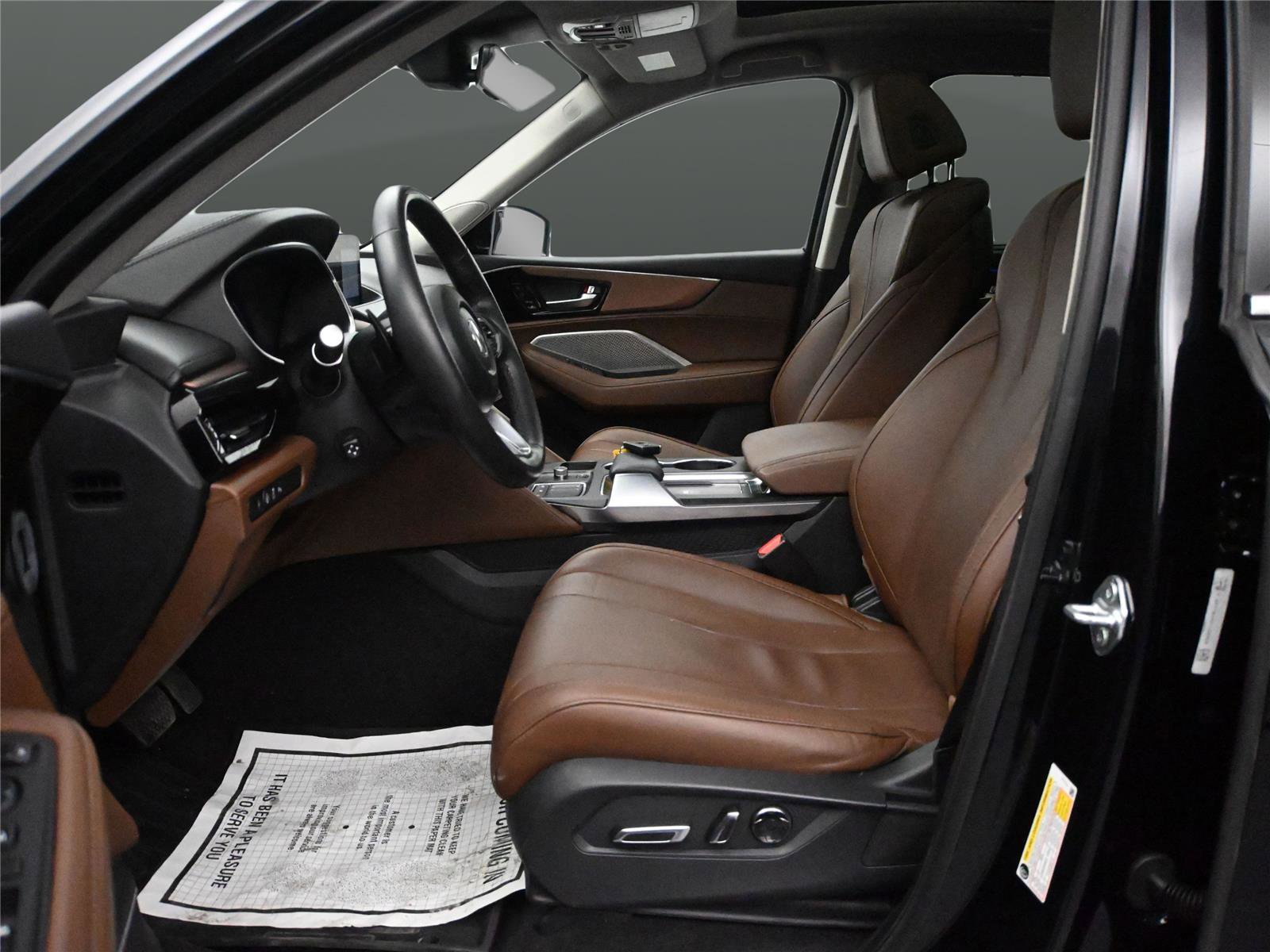 Certified 2024 Acura MDX SH-AWD w/ Technology Package image 10