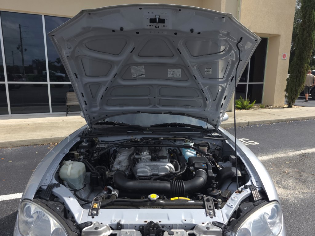 Used 2003 MAZDA MX-5 Miata RWD image 20