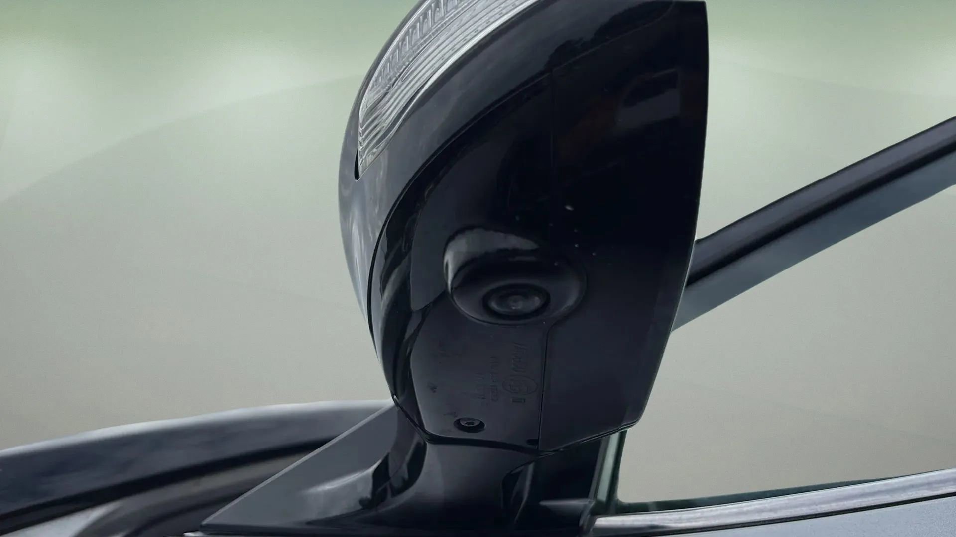 Used 2017 Nissan Maxima Platinum image 27