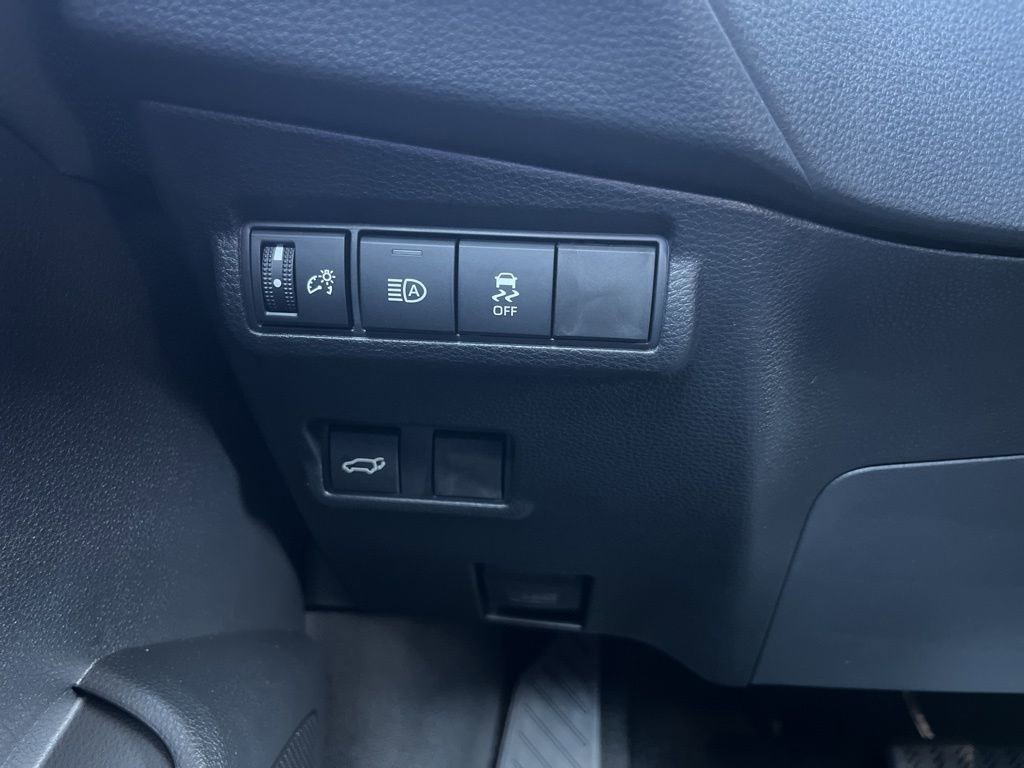 New 2026 Toyota Corolla Cross XLE image 59