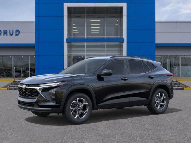 New 2026 Chevrolet Trax LT w/ Driver Confidence Package FWD image 2