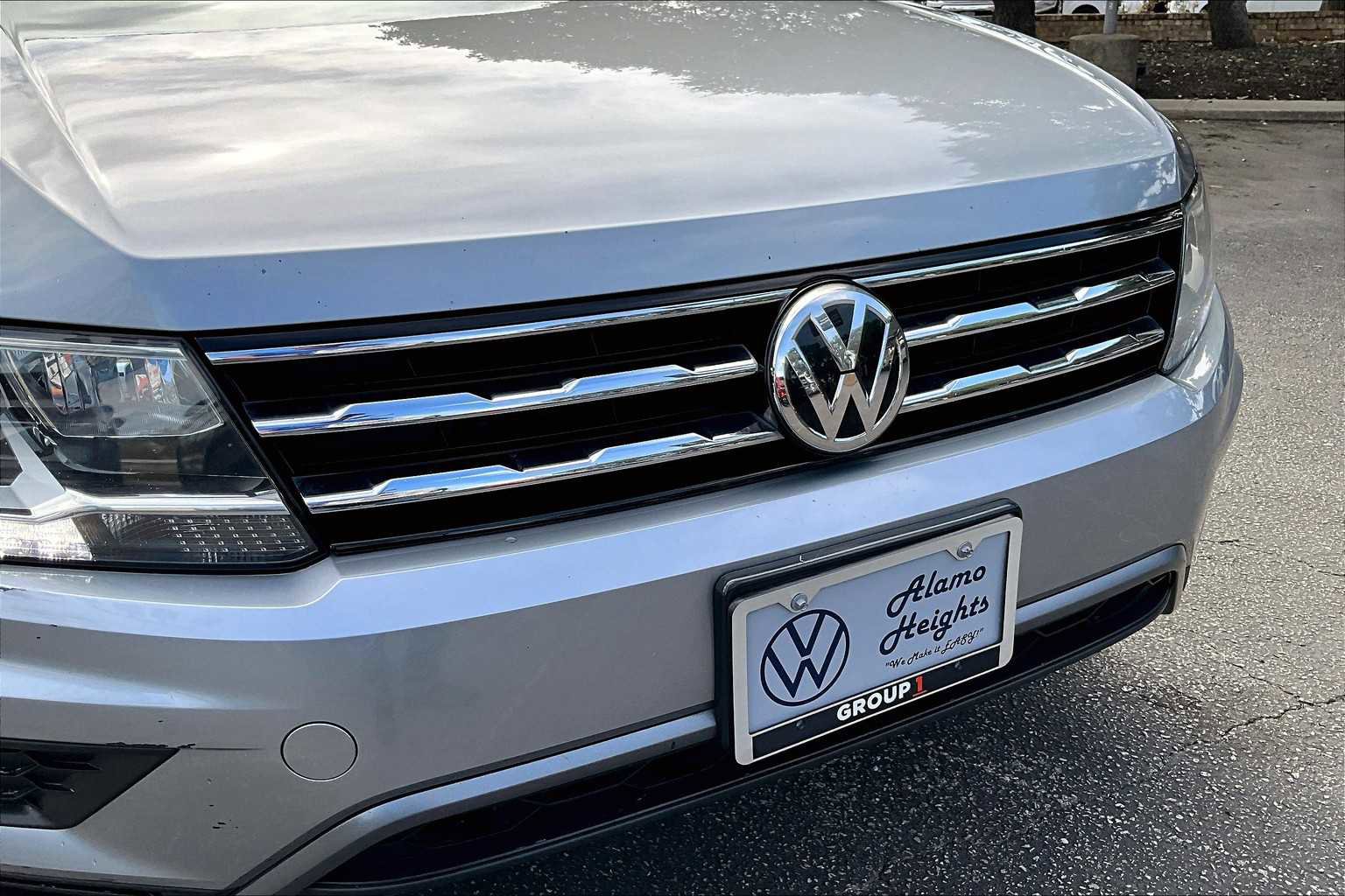 Used 2019 Volkswagen Tiguan S w/ Driver Assistance Package image 31