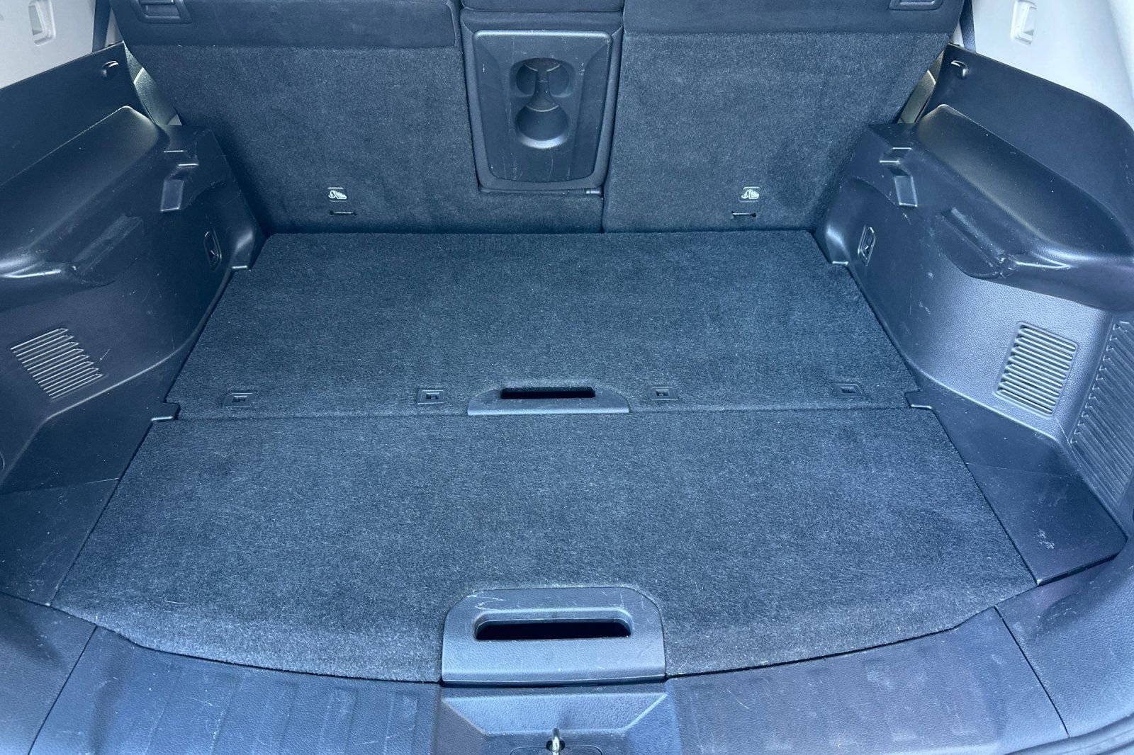 Used 2014 Nissan Rogue SV w/ SV Premium Package image 19