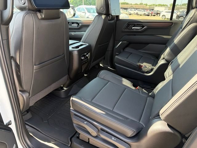 New 2026 GMC Yukon XL Denali w/ Advanced Technology Package AWD/4WD image 23
