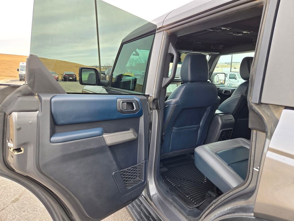 Used 2022 Ford Bronco Outer Banks w/ Sasquatch Package image 23