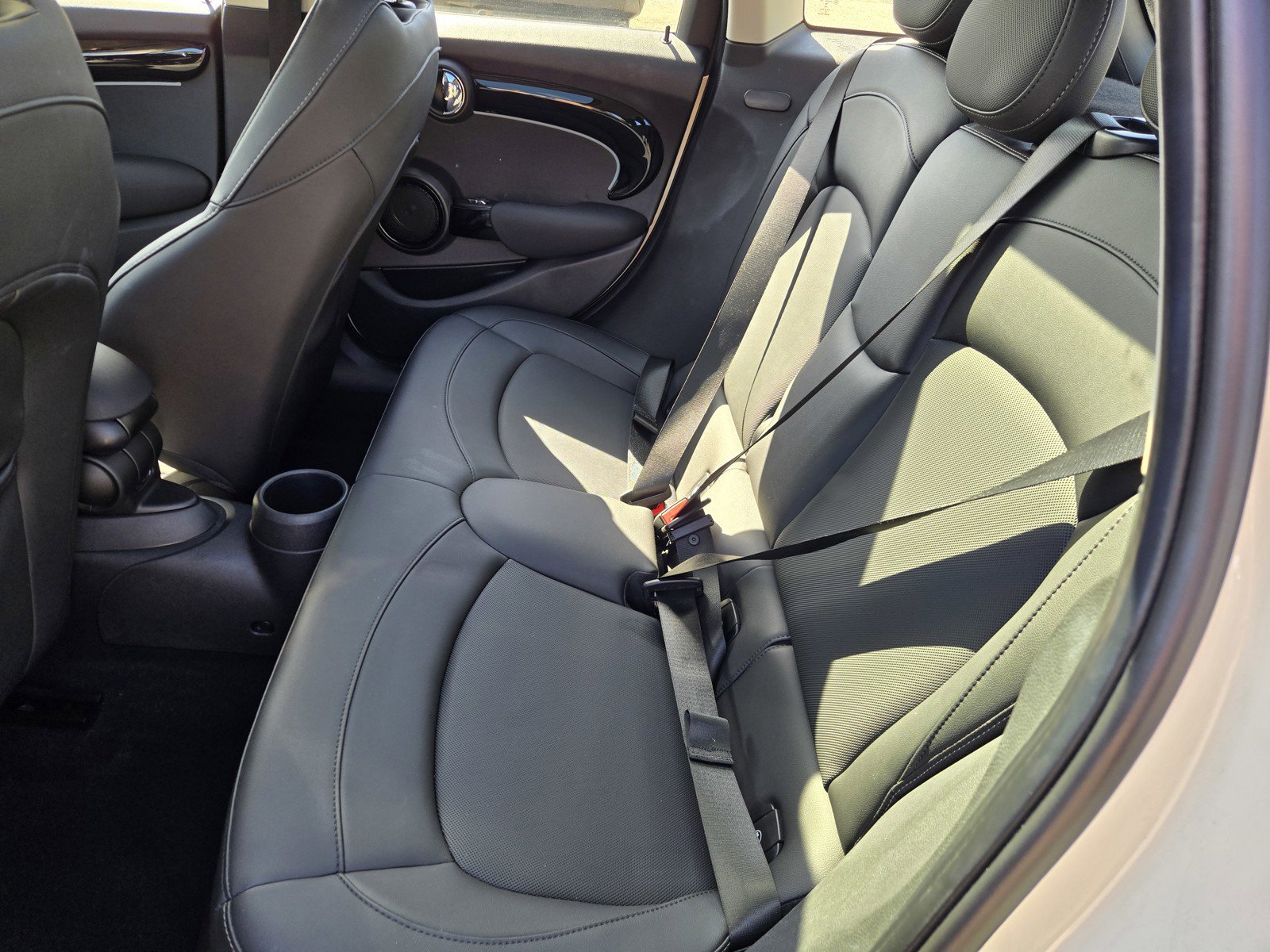 Used 2023 MINI Cooper S FWD image 12
