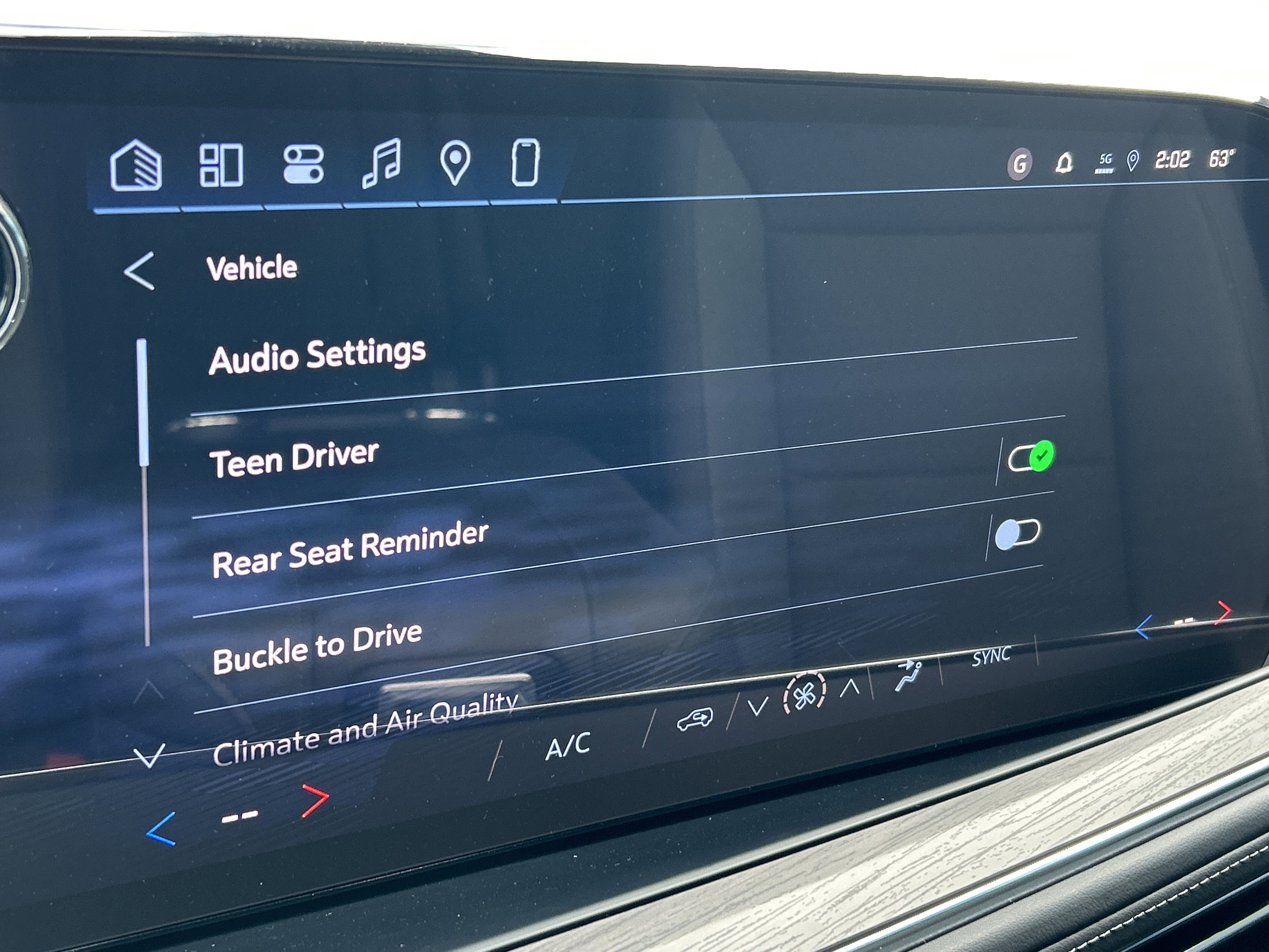 New 2026 Chevrolet Tahoe LS image 32