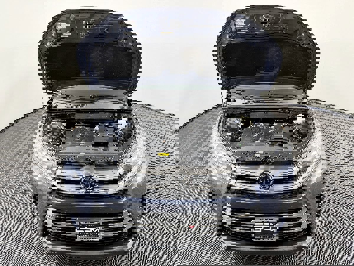 Used 2018 Toyota Highlander Limited image 21