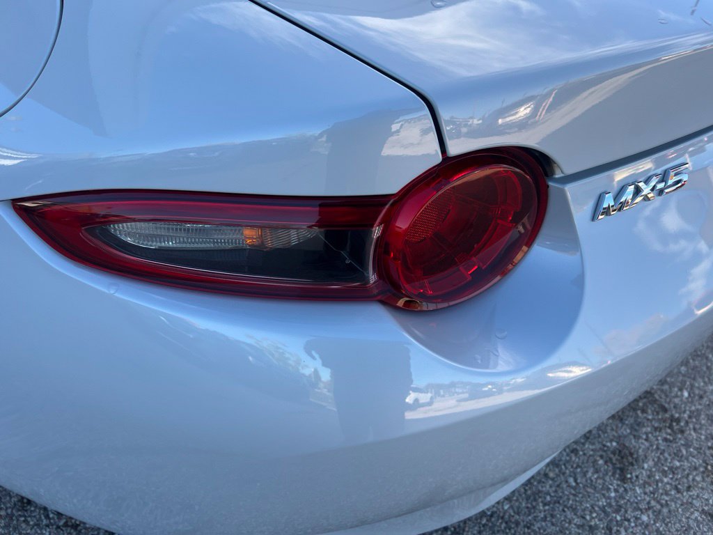 Used 2018 MAZDA MX-5 Miata Grand Touring RWD image 20