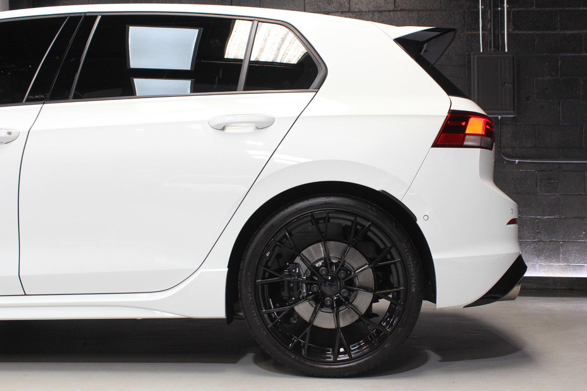 Used 2025 Volkswagen Golf R Black Edition w/ Euro Stye Package image 5