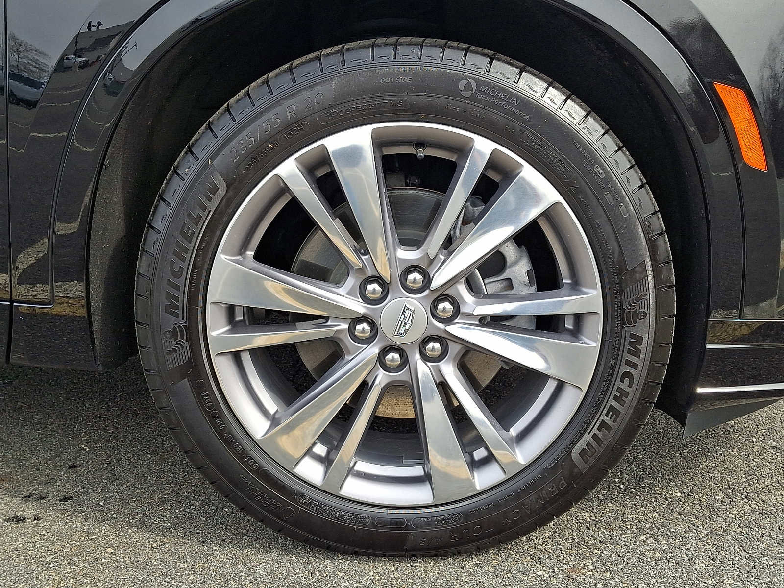 Used 2024 Cadillac XT6 Premium Luxury image 8