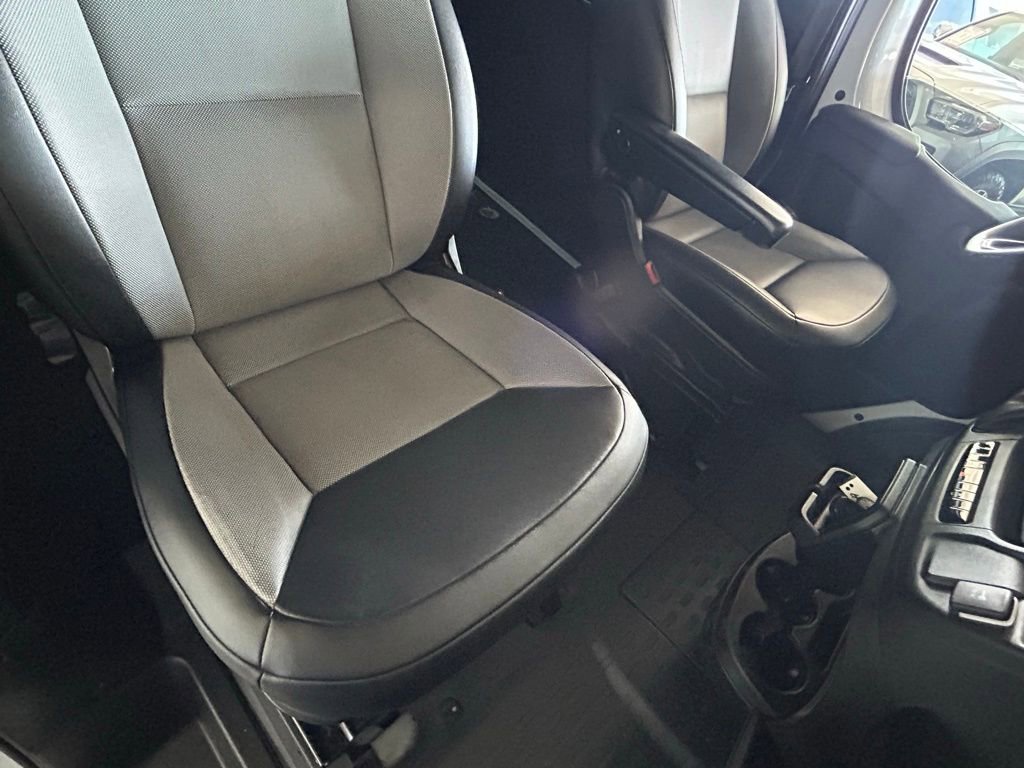 Used 2023 RAM ProMaster 2500 FWD image 33