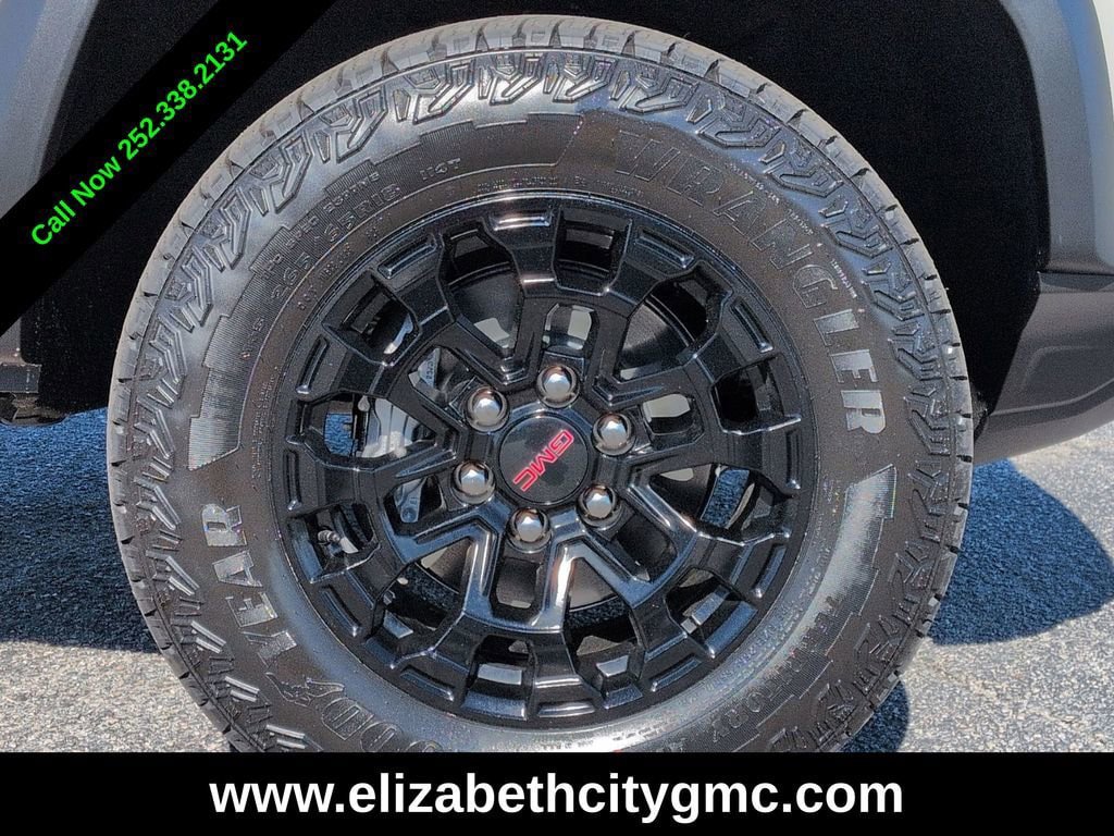 New 2026 GMC Canyon Elevation w/ Convenience Package RWD image 12