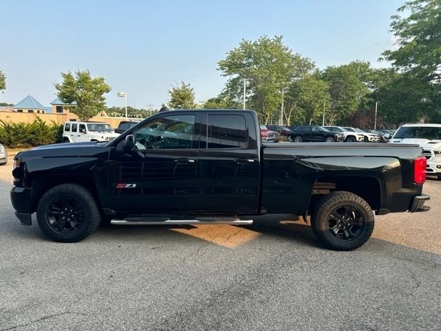 Used 2019 Chevrolet Silverado 1500 LT w/ All Star Edition AWD/4WD image 2