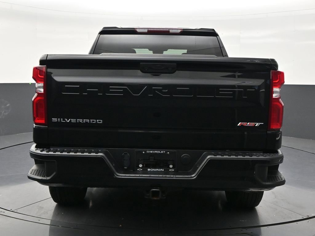 Used 2023 Chevrolet Silverado 1500 RST RWD image 4