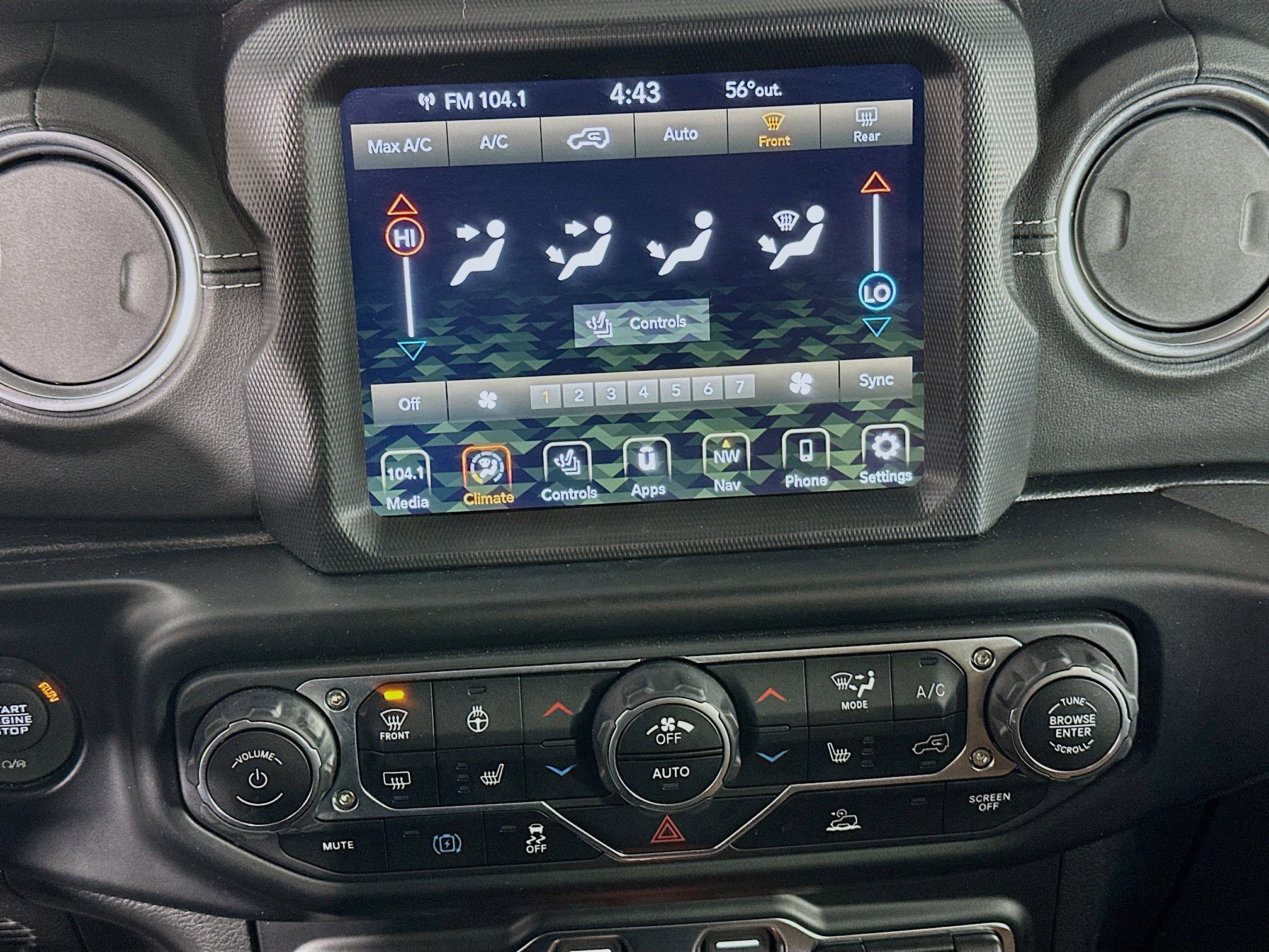 Used 2022 Jeep Wrangler Sahara w/ Cold Weather Group image 23