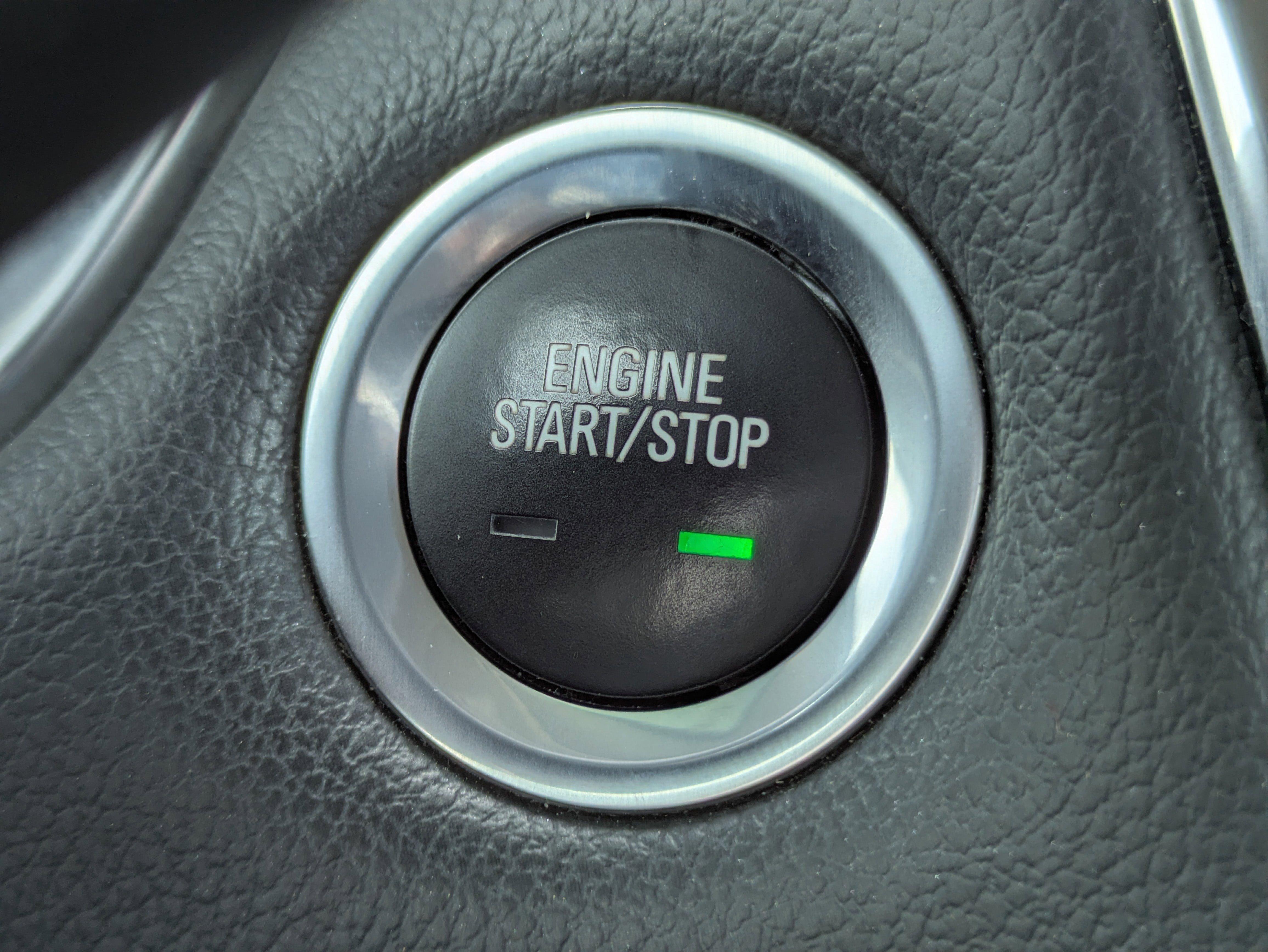 Used 2020 Chevrolet Traverse LT image 24