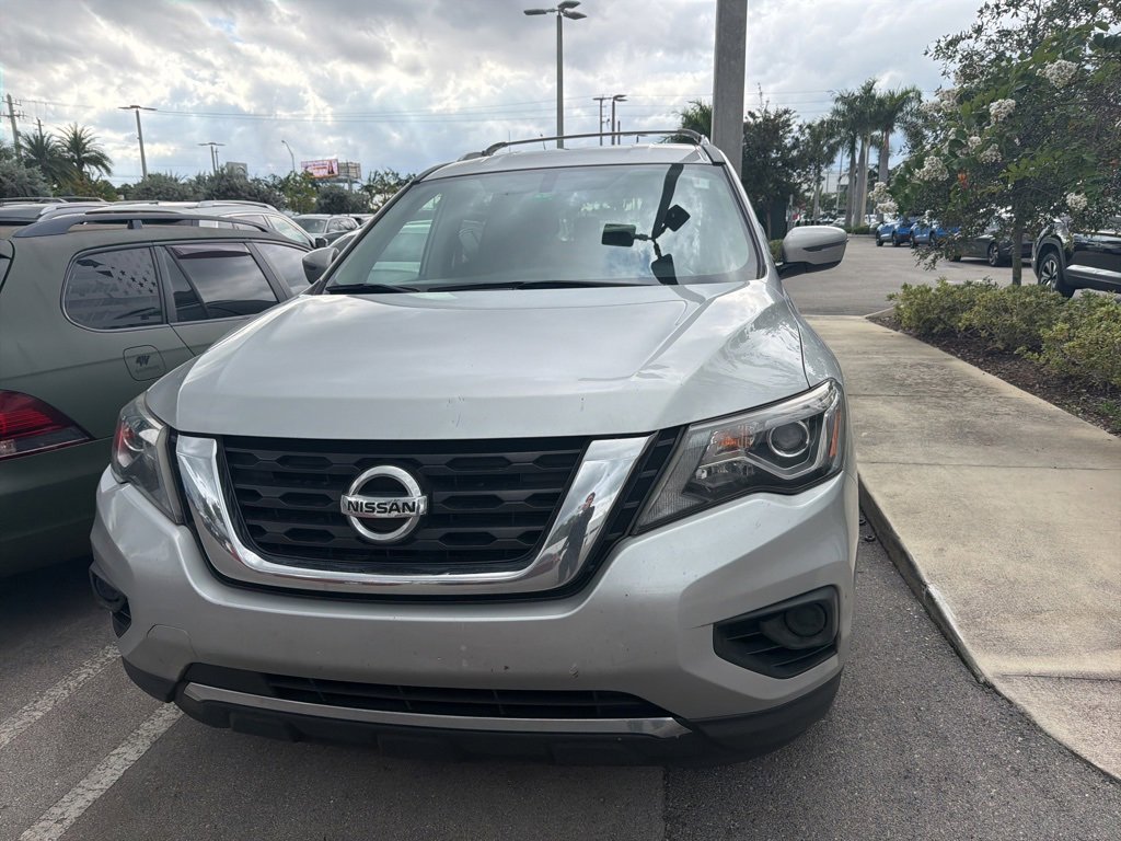 Used 2020 Nissan Pathfinder S