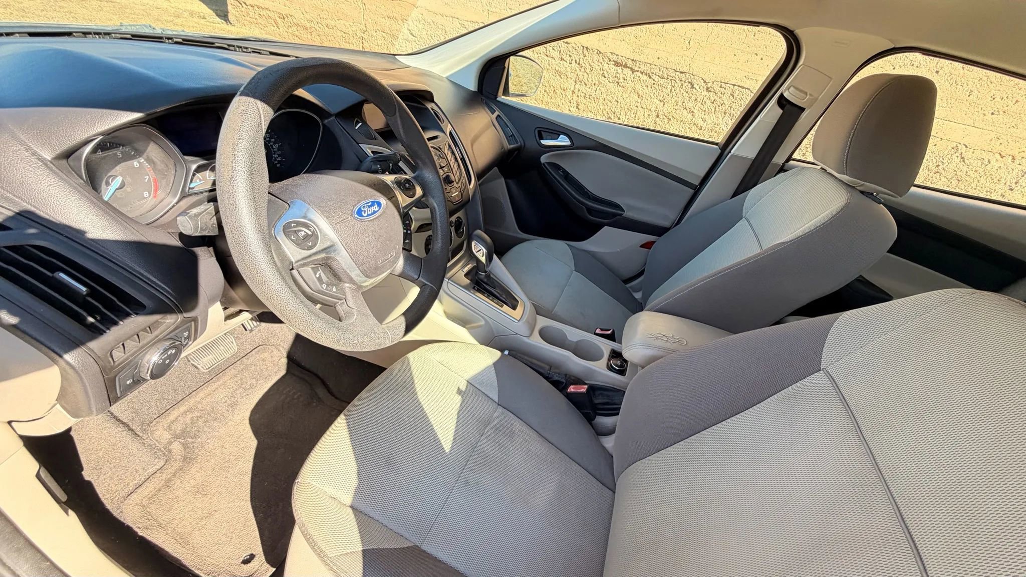 Used 2012 Ford Focus SE image 16