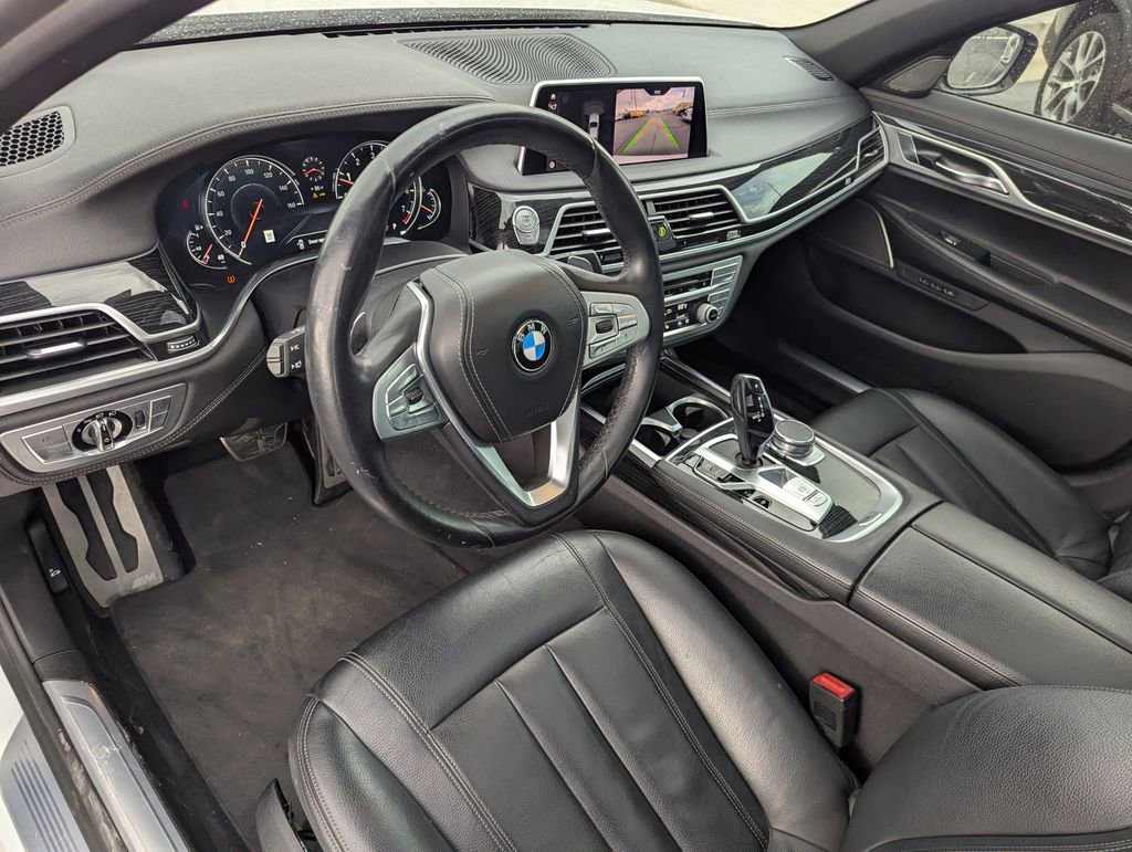 Used 2019 BMW 740i w/ M Sport Package RWD image 24