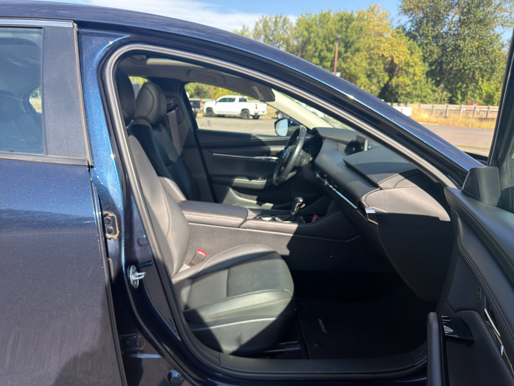 Used 2024 MAZDA MAZDA3 s FWD image 14