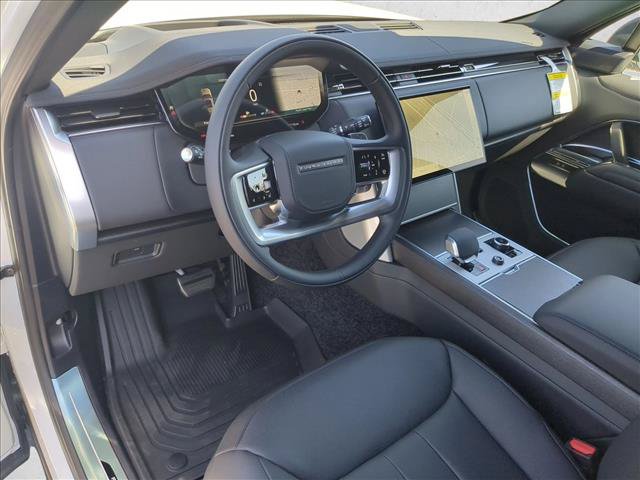 New 2027 Land Rover Range Rover Long Wheelbase SE AWD/4WD image 3