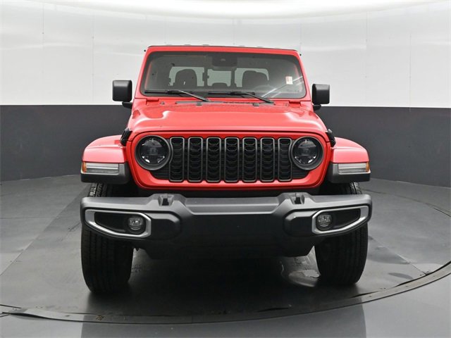Used 2024 Jeep Gladiator Sport image 5