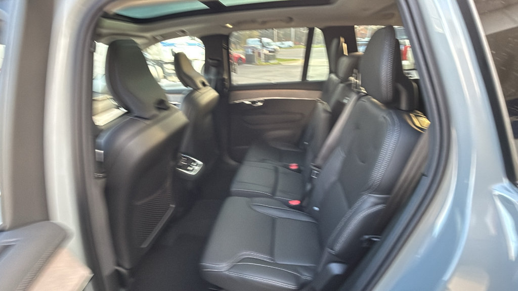 New 2027 Volvo XC90 B6 Ultra AWD/4WD image 10