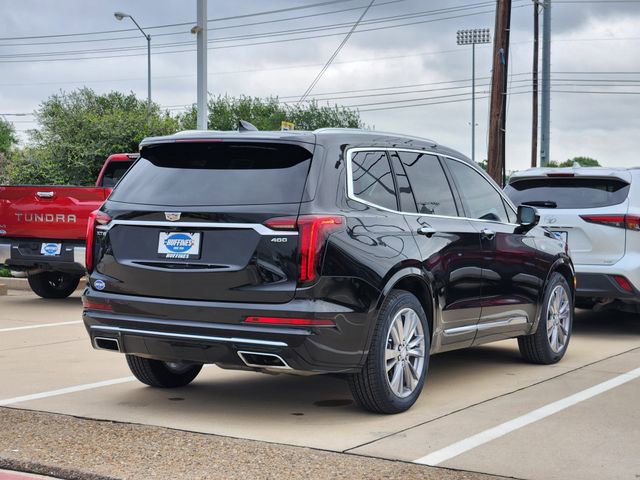 Used 2023 Cadillac XT6 Premium Luxury FWD image 3
