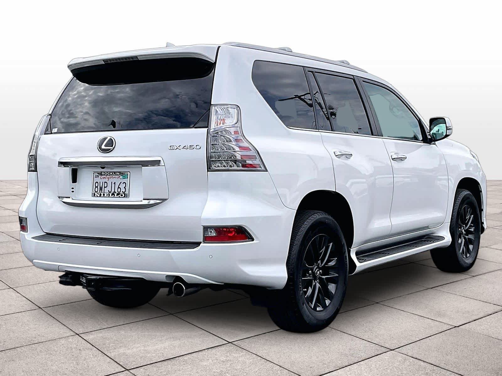 Used 2021 Lexus GX 460 Premium w/ Premium Plus Package AWD/4WD image 16