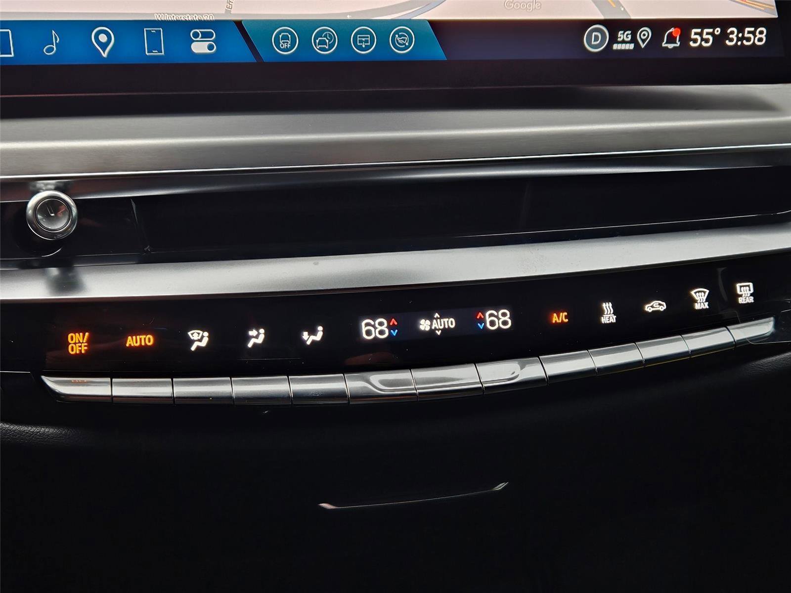 New 2026 Cadillac Lyriq Luxury w/ LPO, Floor Liner Package AWD/4WD image 21