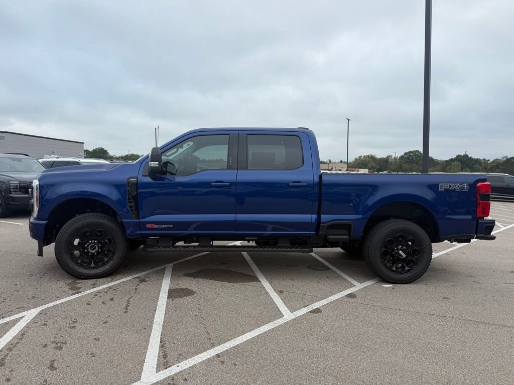 New 2026 Ford F250 Lariat w/ Black Appearance Package image 7