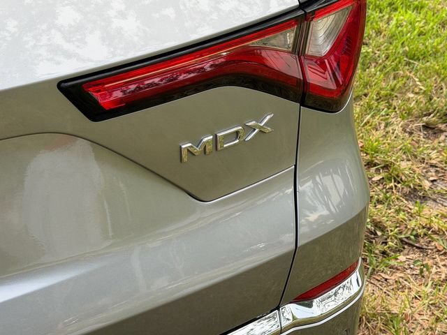 Used 2024 Acura MDX w/ Technology Package FWD image 9