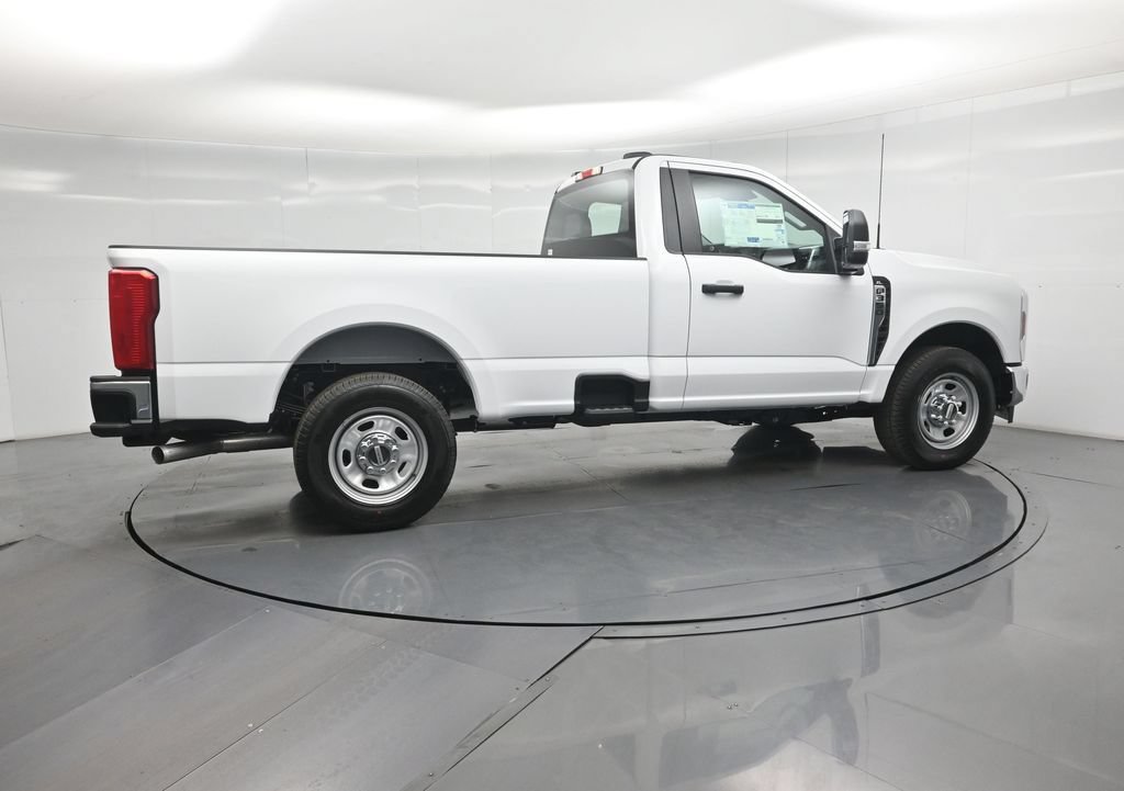 New 2026 Ford F350 XL w/ XL Chrome Package RWD image 17