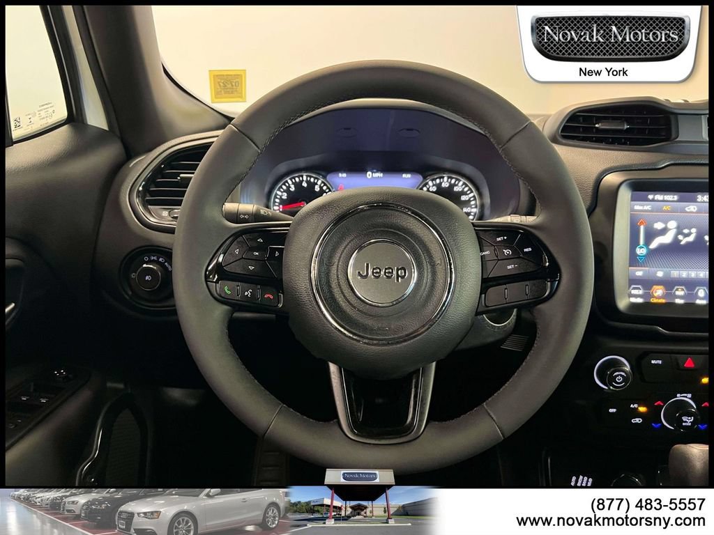 Used 2022 Jeep Renegade Altitude AWD/4WD image 15