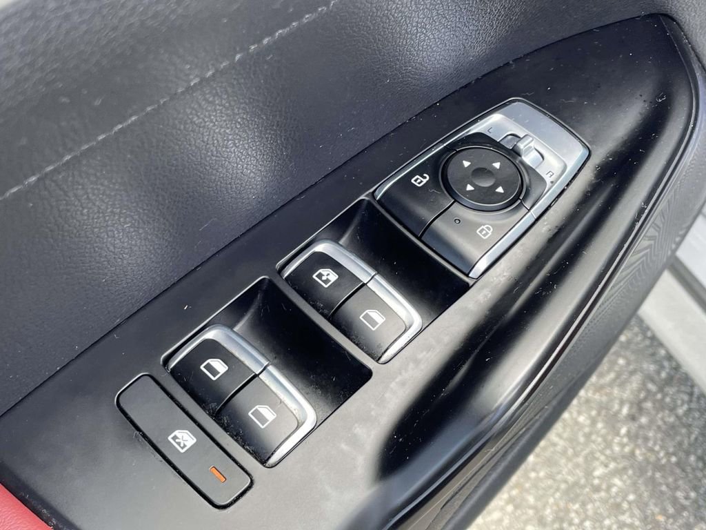 Used 2024 Kia K5 GT-Line image 16