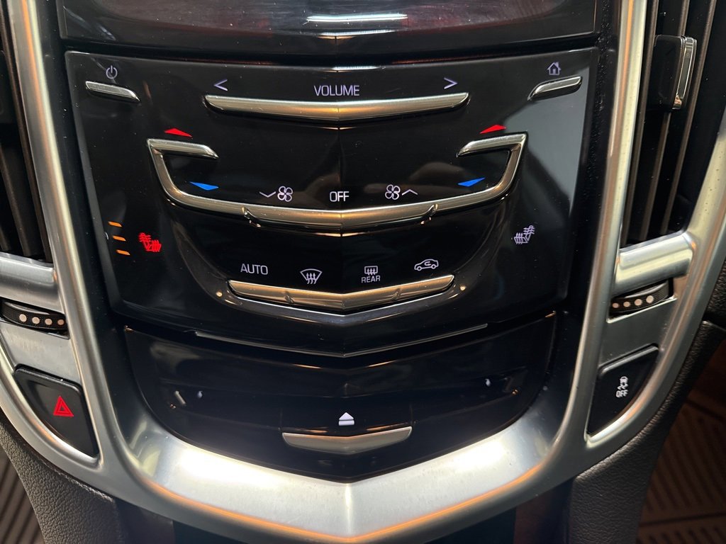 Used 2015 Cadillac SRX Luxury w/ Driver Awareness Package image 17