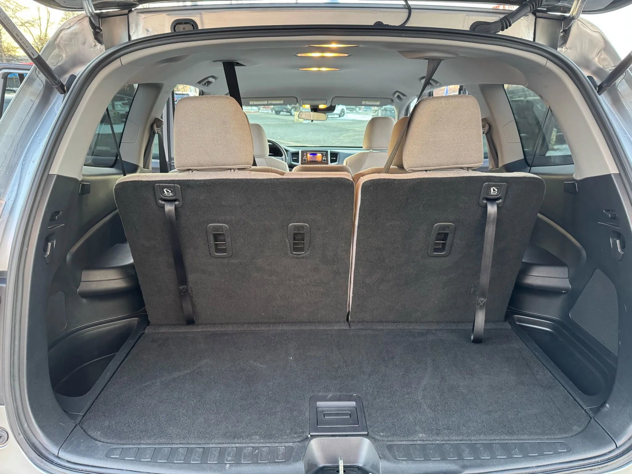 Used 2019 Honda Pilot LX image 14